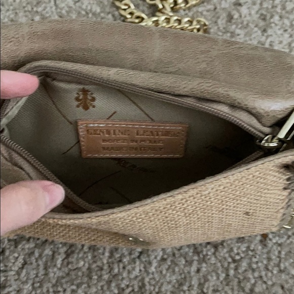 Genuine Italian Leather Crossbody Bag - Picture 5 of 5